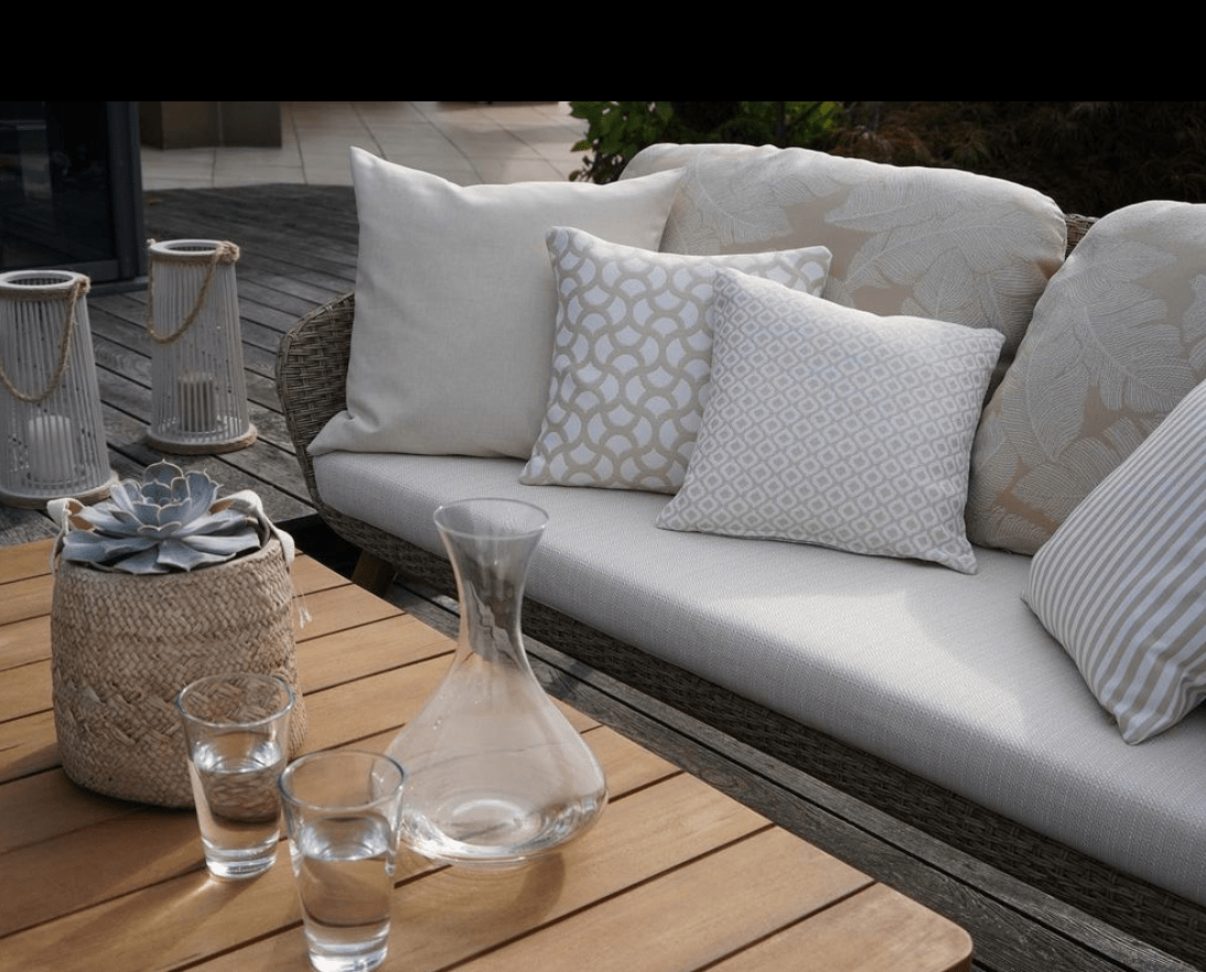 OUTDOOR KISSEN SANDFARBEN MIT MUSTER ,,SIZILIEN'' MIT KEDEROutdoor Kissen